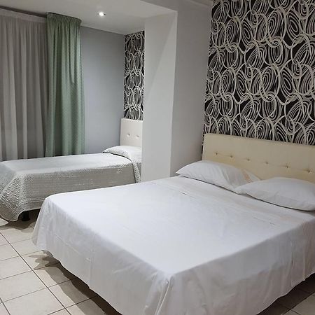 Meridiano Hotel Naples Luaran gambar